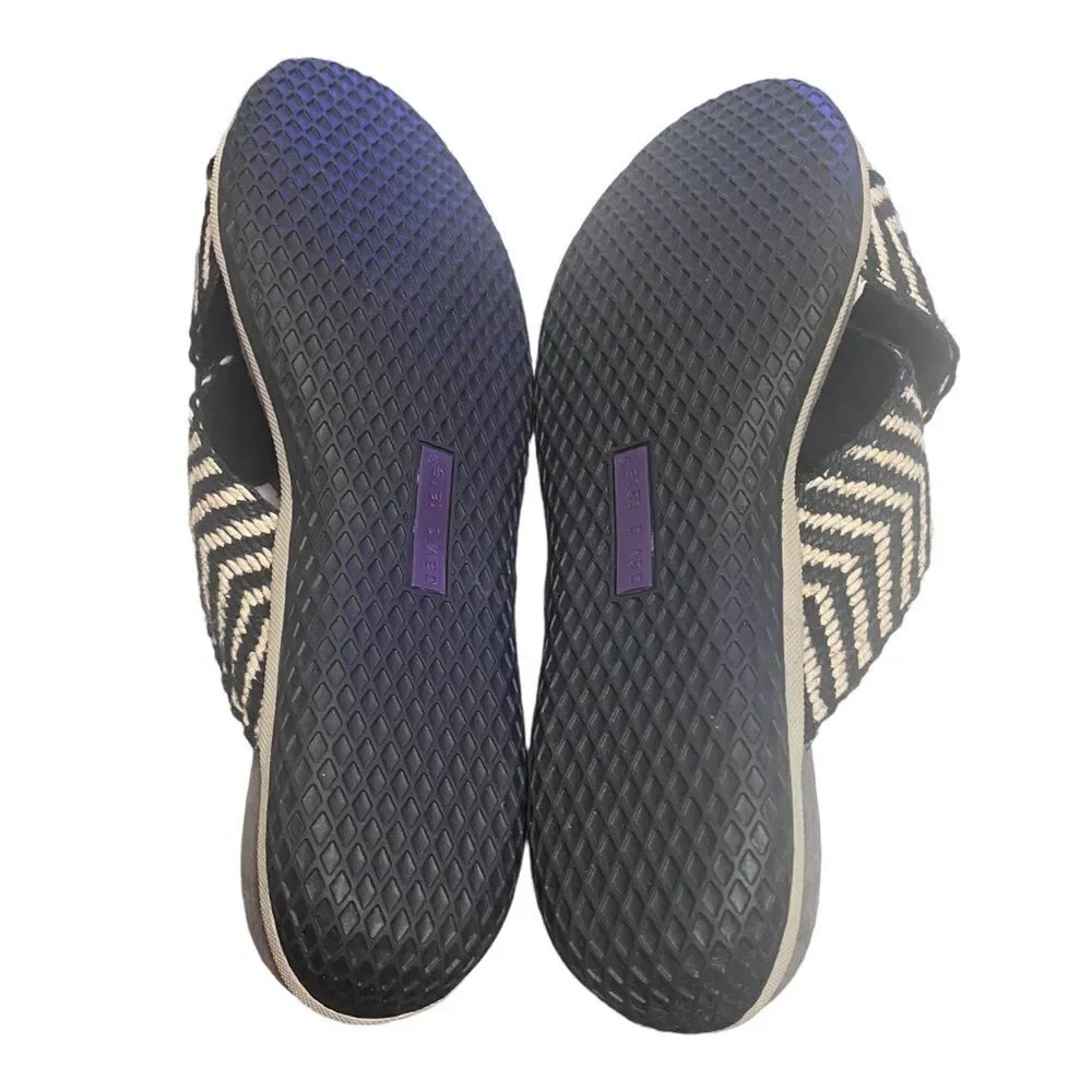 DAVID TATE Sleek Black Cream Slide Sandals NEW 7.5 7.5N